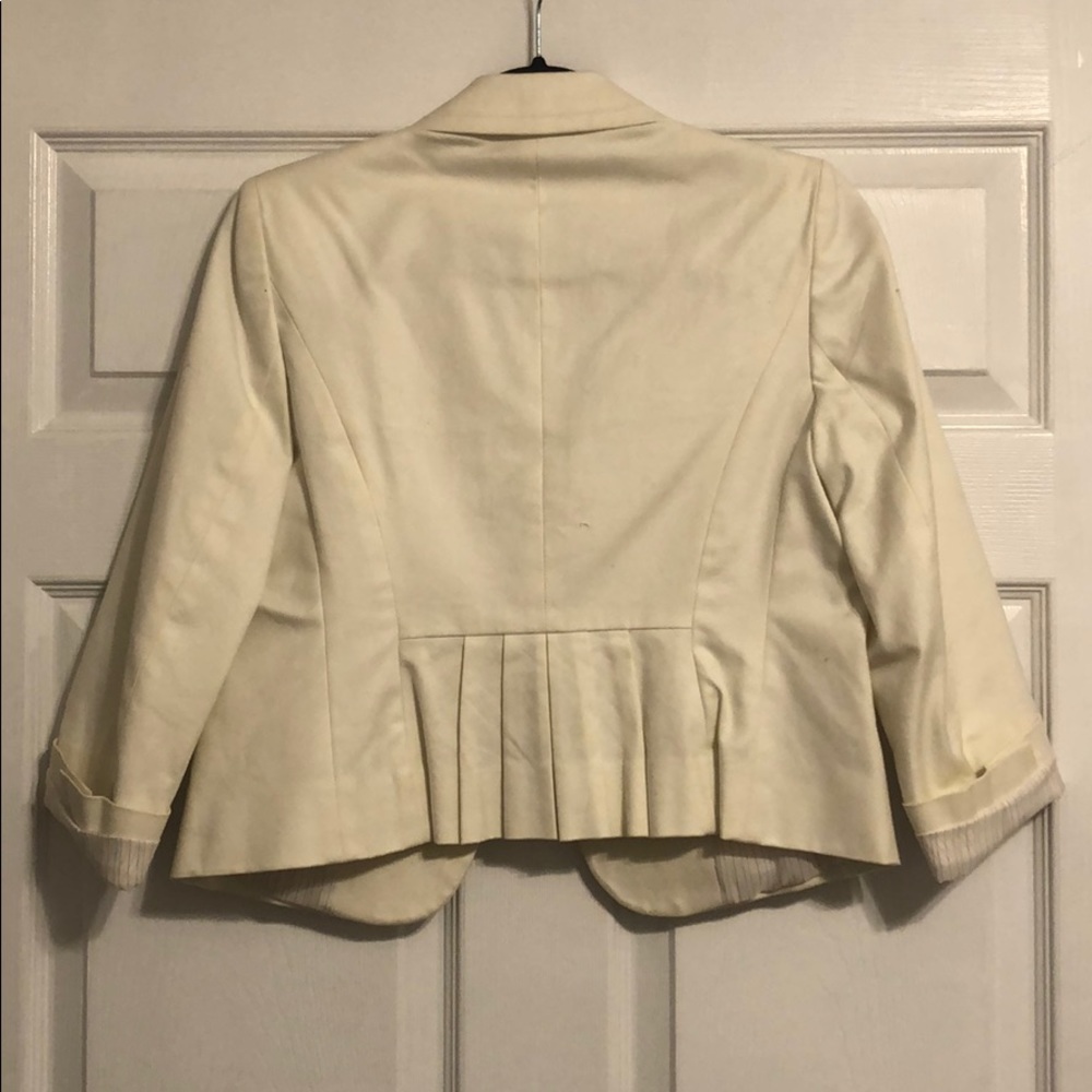 Blazer - Picture 2 of 2